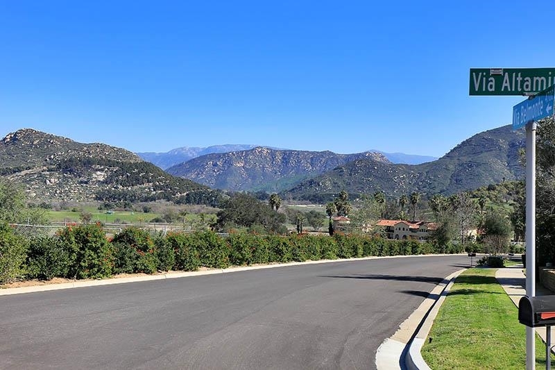 3235 Vía Altamira Fallbrook, CA 92028 - Photo 23 of 25 Gallery Image 23
