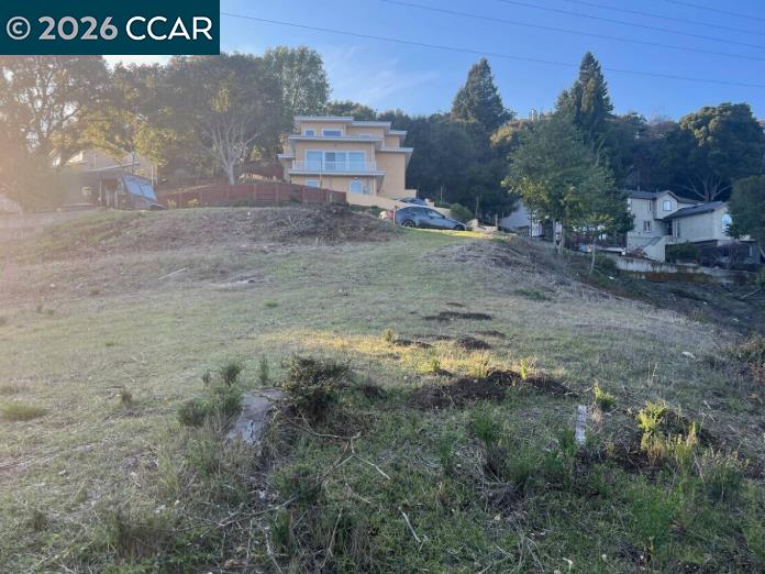 103 Barbara Road Orinda, CA 94563 - Photo 2 of 4