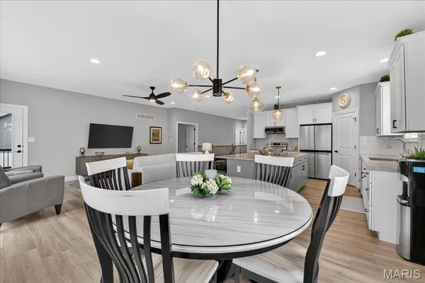 $570,000 | 5 Challenger Court, O'Fallon, MO 63366