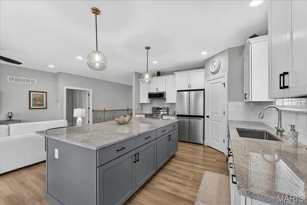 $570,000 | 5 Challenger Court, O'Fallon, MO 63366