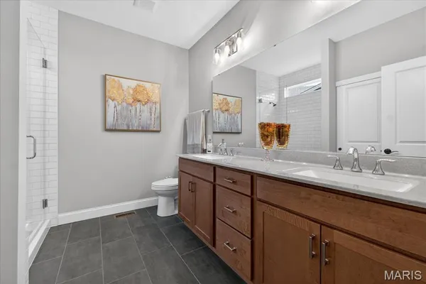 $570,000 | 5 Challenger Court, O'Fallon, MO 63366