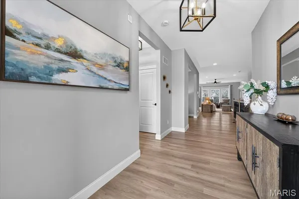 $570,000 | 5 Challenger Court, O'Fallon, MO 63366
