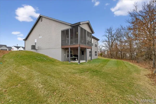 $570,000 | 5 Challenger Court, O'Fallon, MO 63366