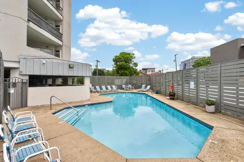 $285,000 | 900 19th Avenue South, Unit 610, Nashville, TN 37212