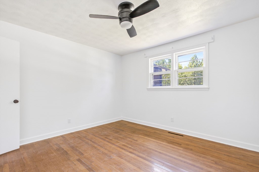 829 Duncan Bypass Union, SC 29379 - Photo 25 of 34