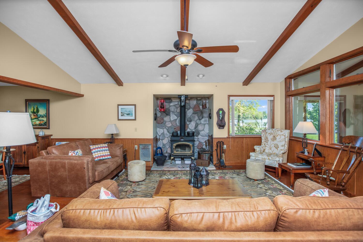 55508 South Thompson Lane Three Rivers, MI 49093 - Photo 3 of 6 55508 S Thompson Ln Three-large-010-010-