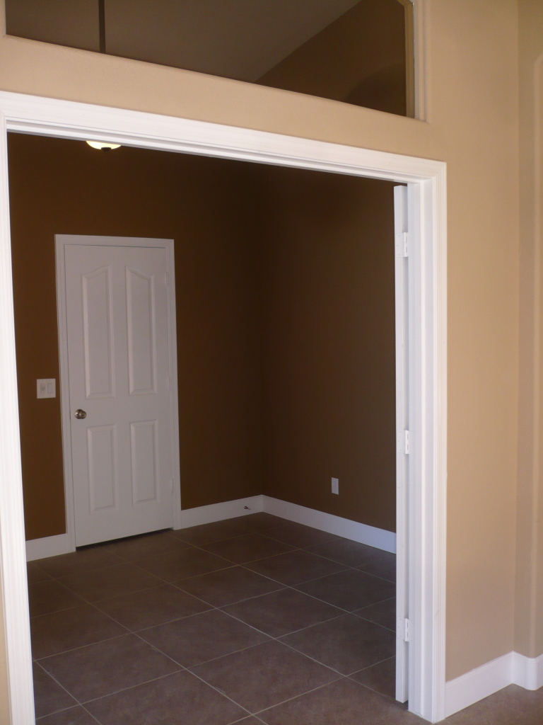 4708 East Swilling Road Phoenix, AZ 85050 - Photo 4 of 25 Office or Private Library