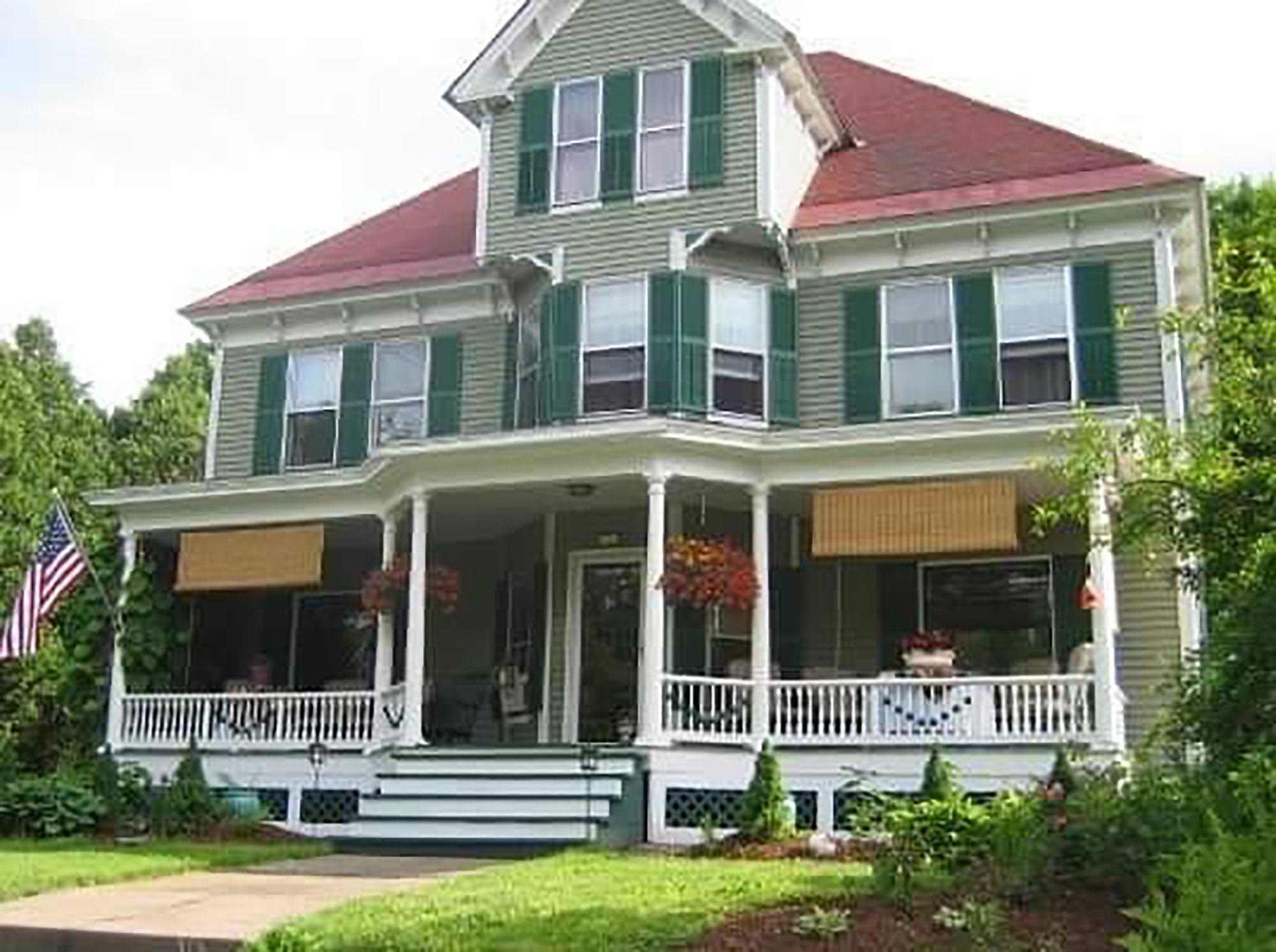 6 Front Street Rockingham, VT 05101 - Photo 1 of 31