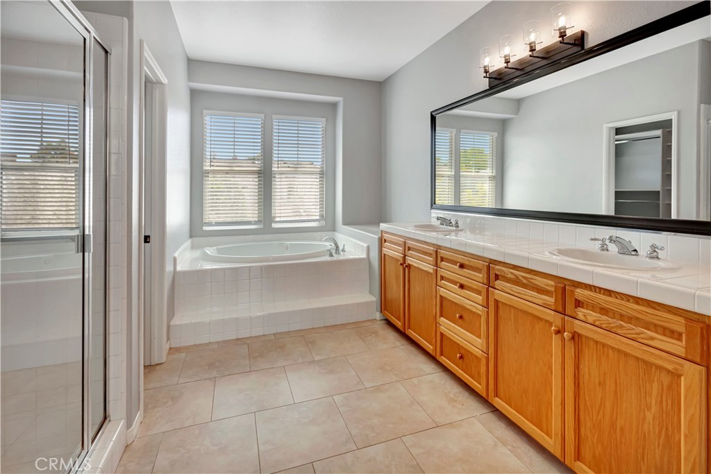 47 Creek View Road Coto de Caza, CA 92679 - Photo 21 of 38 Primary Bathroom