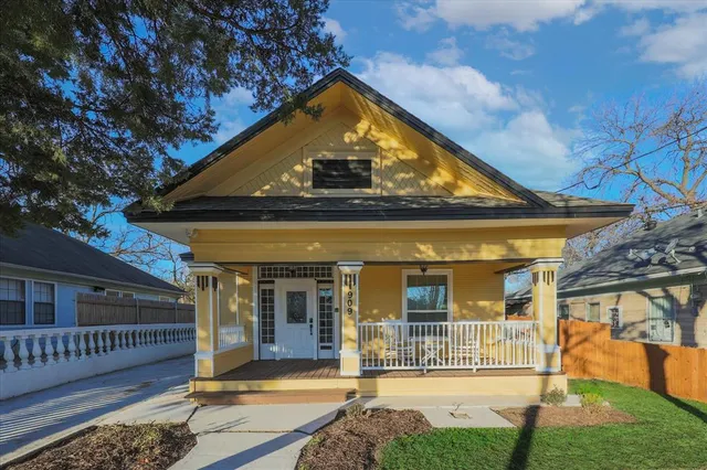 a view of a house with a swimming pool