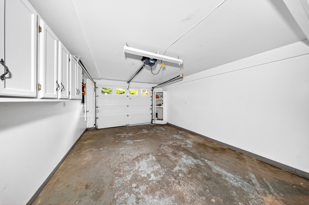 814 Sharps Lot Road Swansea, MA 02777 - Photo 35 of 42 Gallery Image 35
