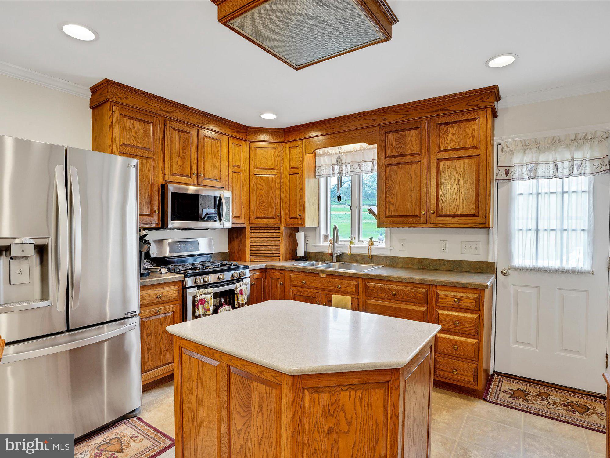 110 Quarry Road, Unit A&B Peach Bottom, PA 17563 - Photo 7 of 41