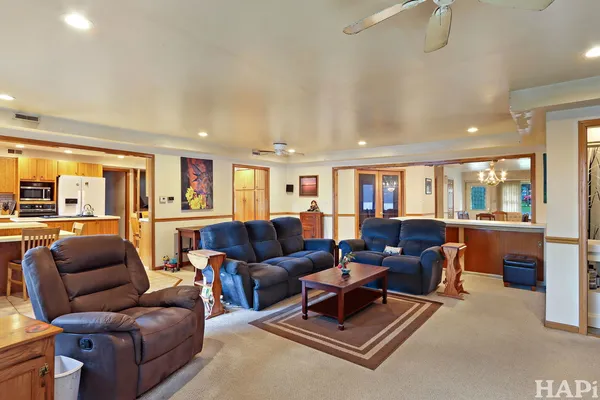 $469,900 | 144 Oakwood Drive, Antioch, IL 60002