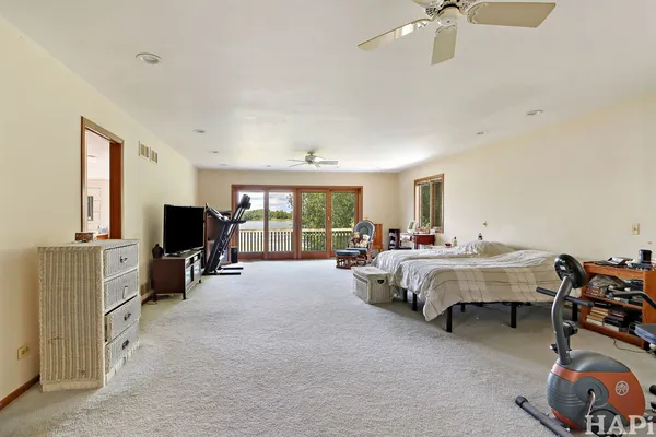 $469,900 | 144 Oakwood Drive, Antioch, IL 60002