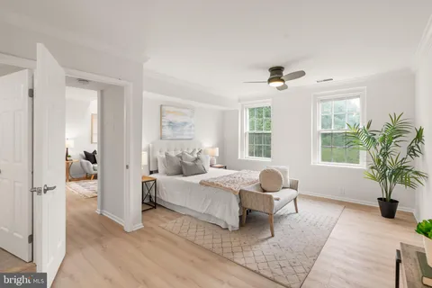 $629,900 | 3960 Langley Court Northwest, Unit F624, Washington, DC 20016