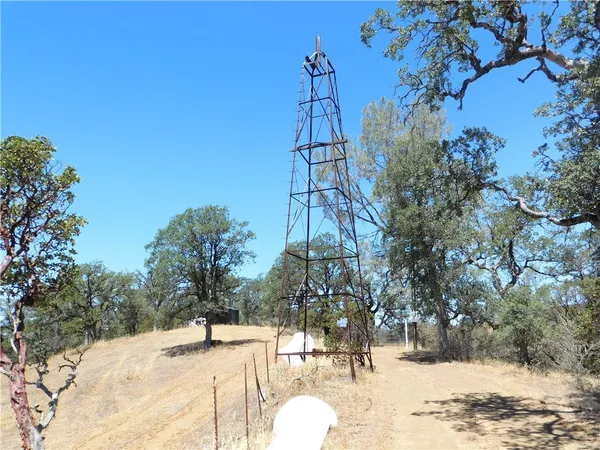 $80,000 | 997 Watertrough Road, Clearlake Oaks, CA 95423