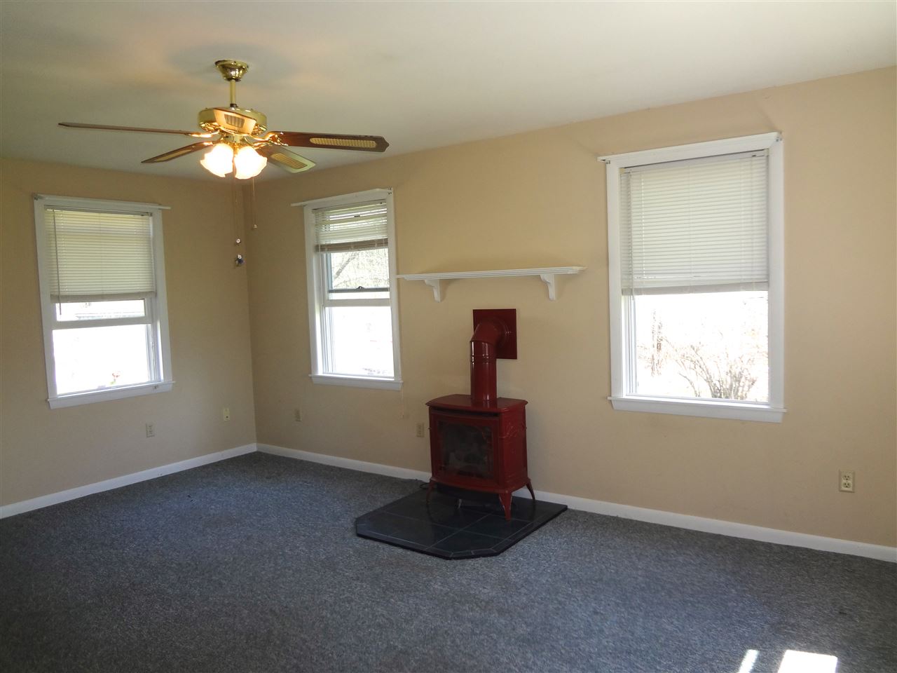 153 Mile Hill Road Belmont, NH 03220 - Photo 25 of 33 Gallery Image 25
