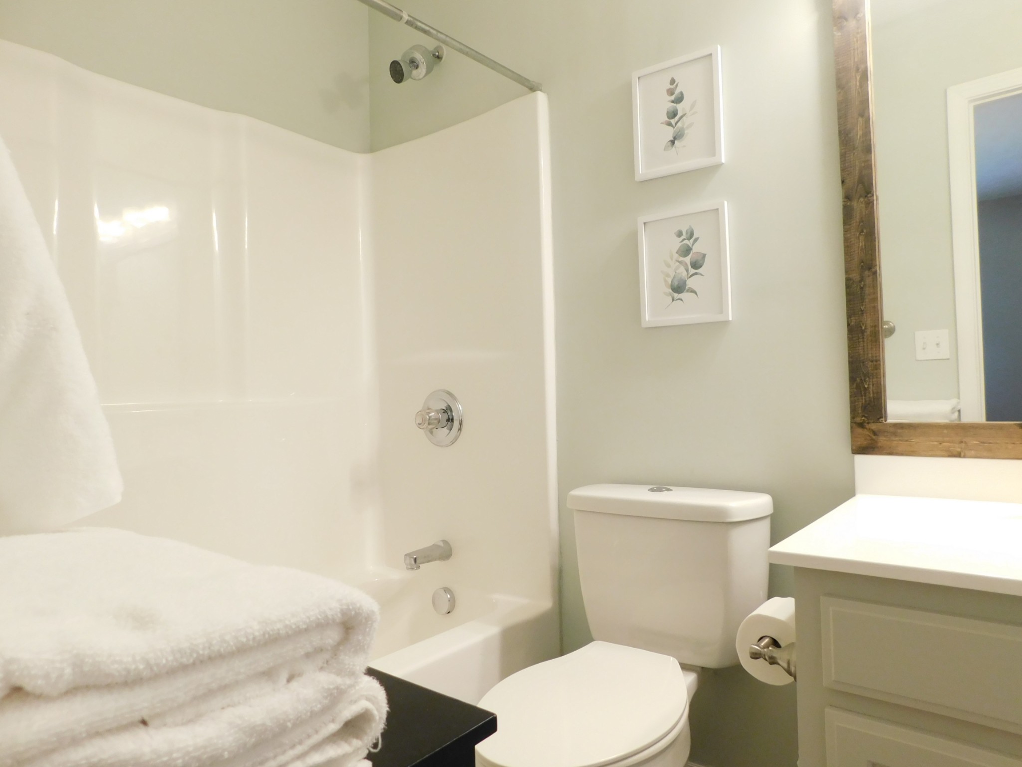 599 Jackson Road Portland, TN 37148 - Photo 30 of 39 a white toilet sitting next to a white tub