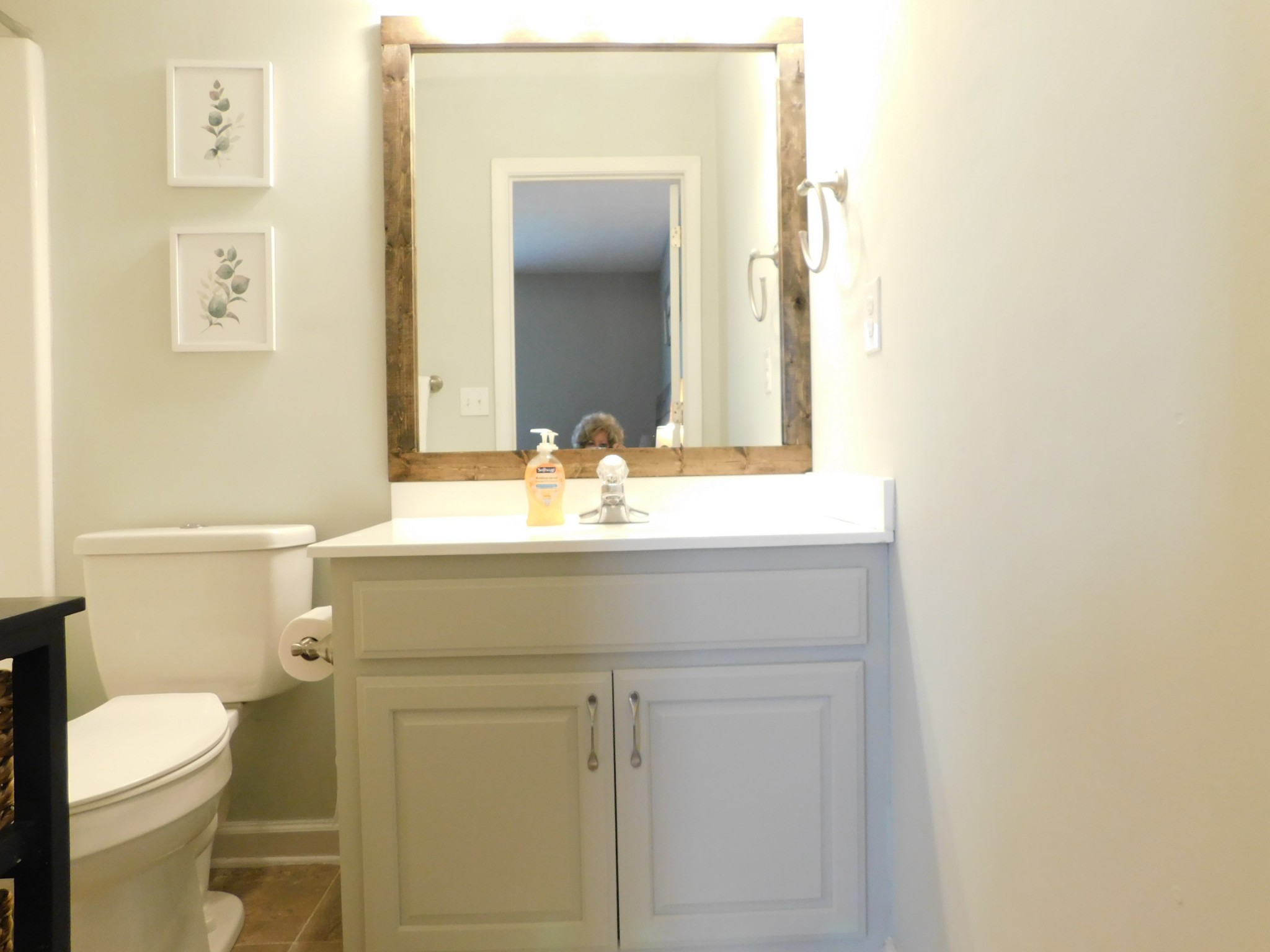 599 Jackson Road Portland, TN 37148 - Photo 31 of 39 a bathroom with a sink and a toilet