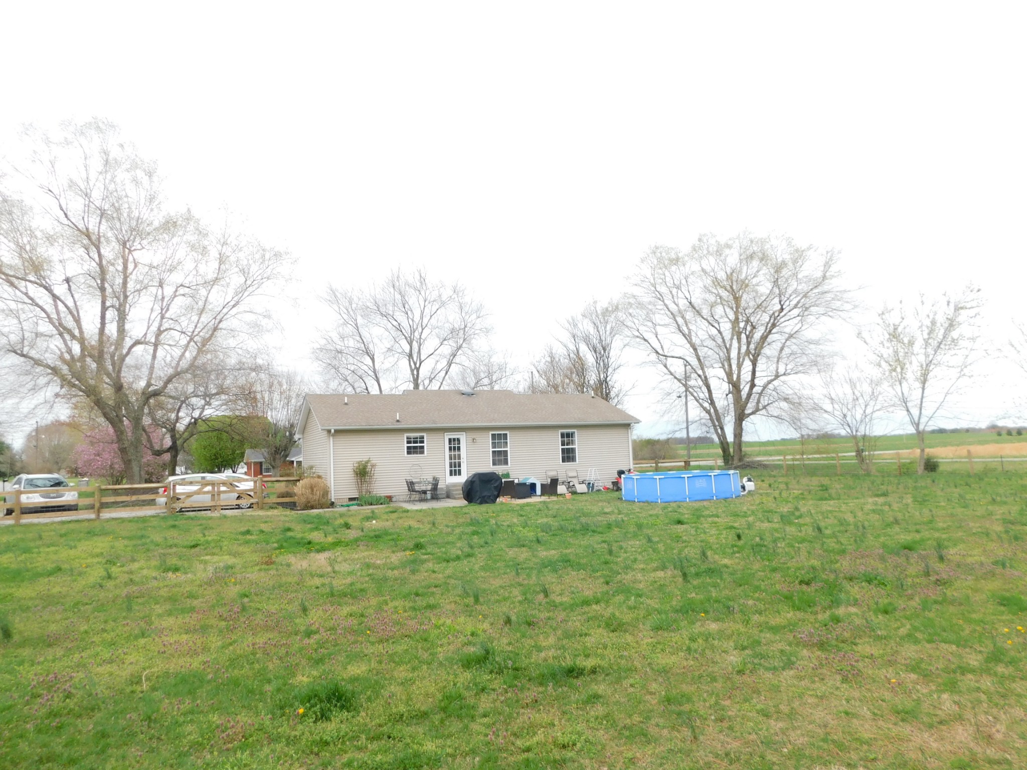 599 Jackson Road Portland, TN 37148 - Photo 36 of 39 a house view with garden space