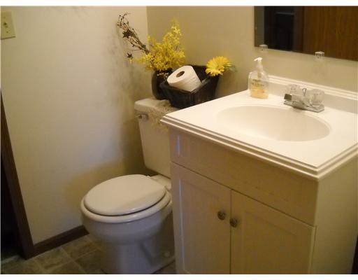 4422 Ridgewood Road East, Unit 15 Springfield, OH 45503 - Photo 7 of 9