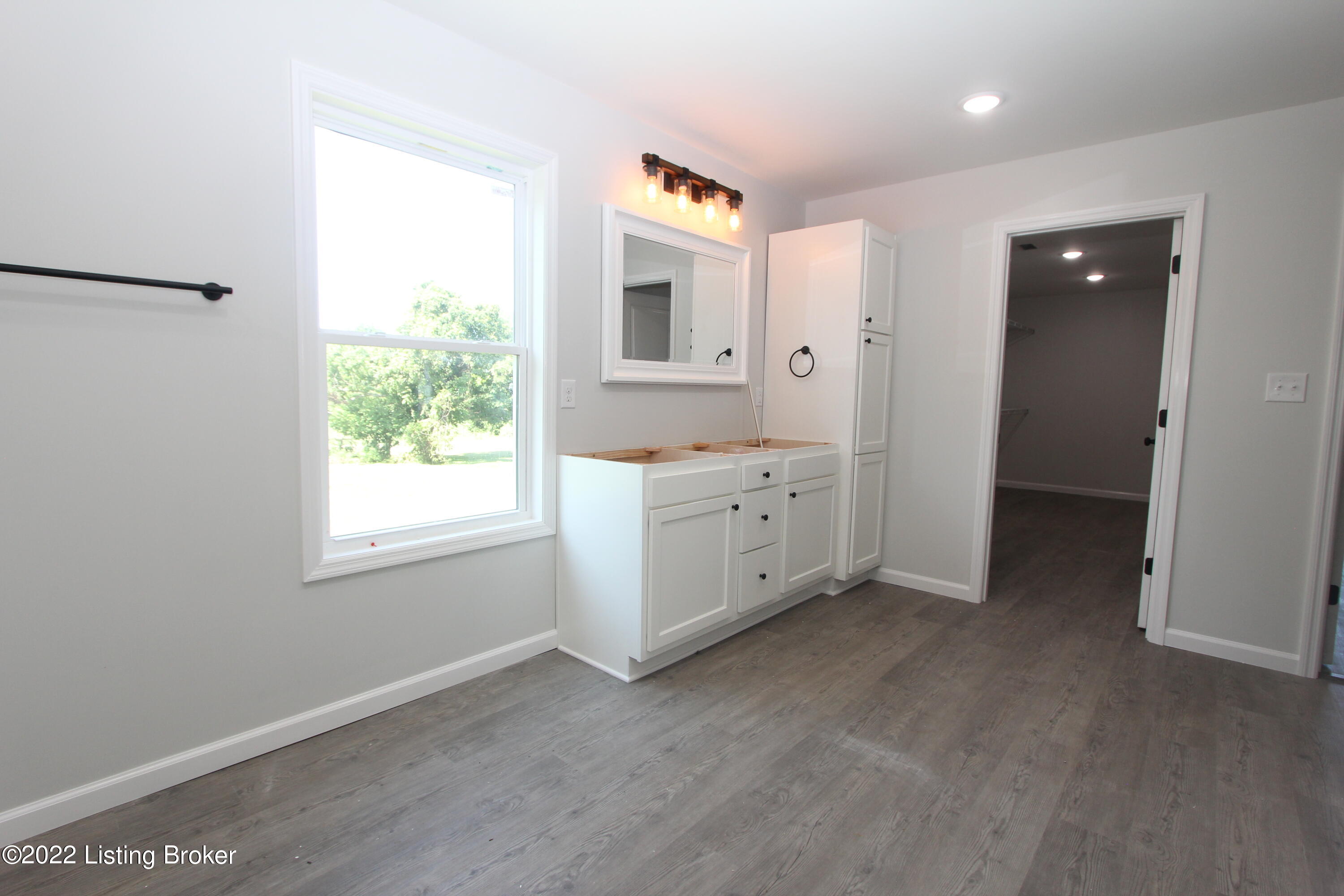 1699 Graefenburg Road Lawrenceburg, KY 40342 - Photo 12 of 23 Primary Bath (1)