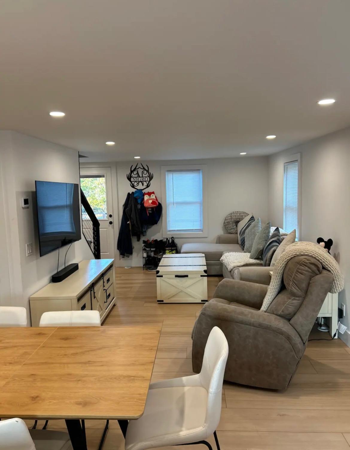103 2nd House Road Montauk, NY 11954 - Photo 4 of 5 a living room with furniture