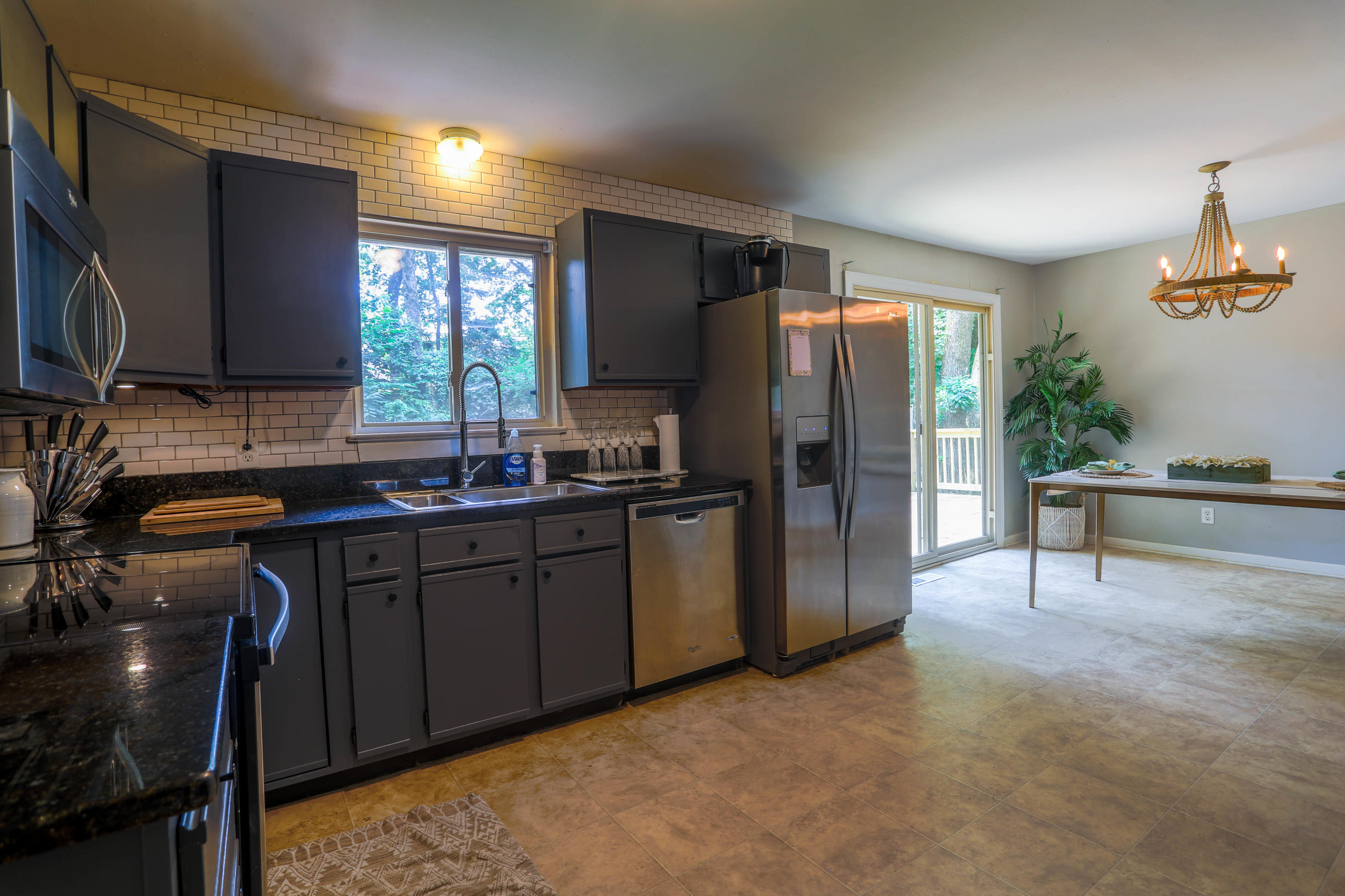 6016 Ridgeview Circle Hixson, TN 37343 - Photo 6 of 19 VW8A9903-HDR (2)