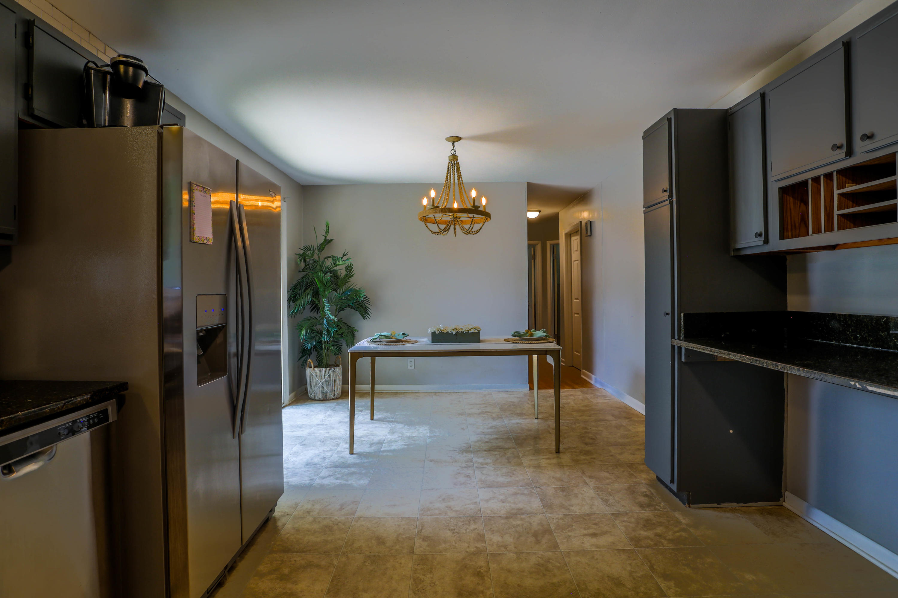 6016 Ridgeview Circle Hixson, TN 37343 - Photo 7 of 19 VW8A9906-HDR (2)