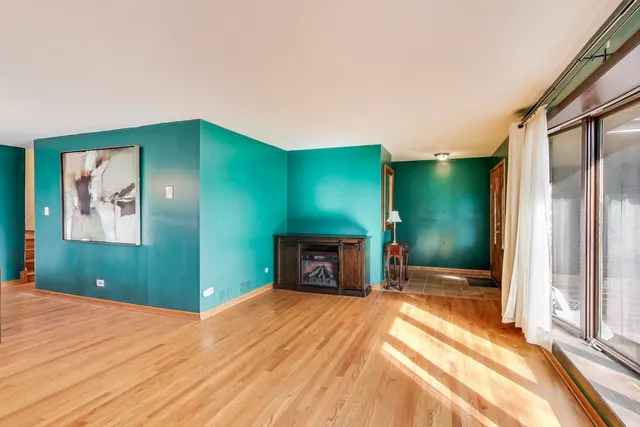 $305,000 | 858 Academy Avenue, Matteson, IL 60443