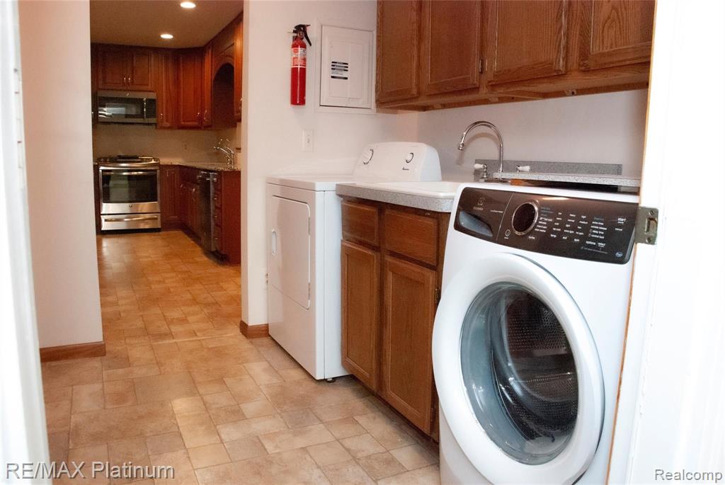 4922 Cedar Lake Road Howell, MI 48843 - Photo 61 of 95