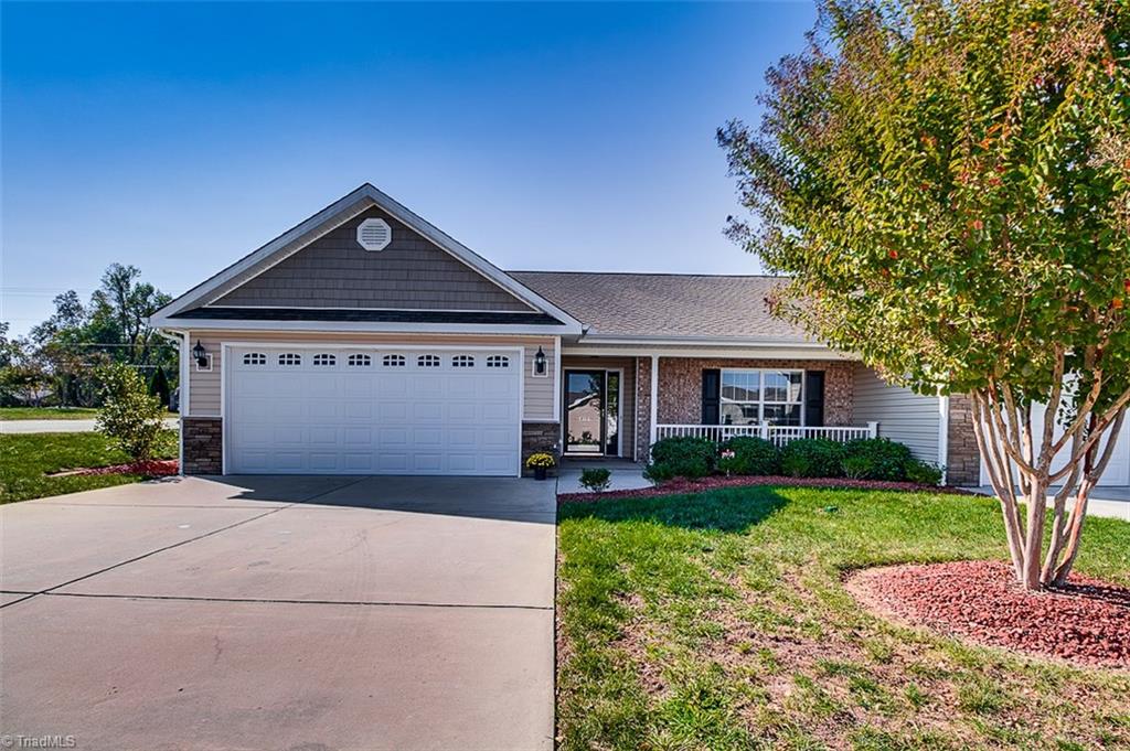 101 Ridge Landing Road Archdale, NC 27263 - Photo 1 of 24 Gallery Image 1