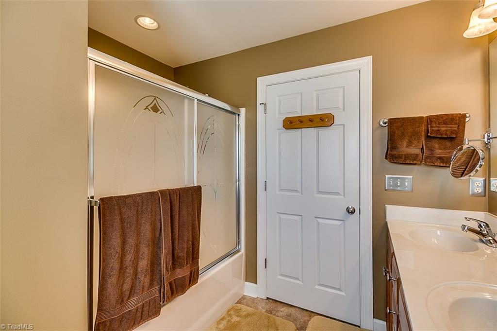 101 Ridge Landing Road Archdale, NC 27263 - Photo 16 of 24 Gallery Image 16