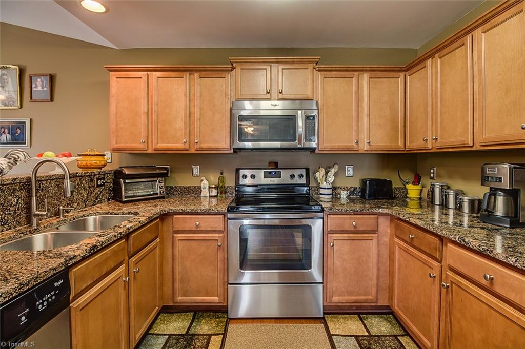 101 Ridge Landing Road Archdale, NC 27263 - Photo 10 of 24 Gallery Image 10