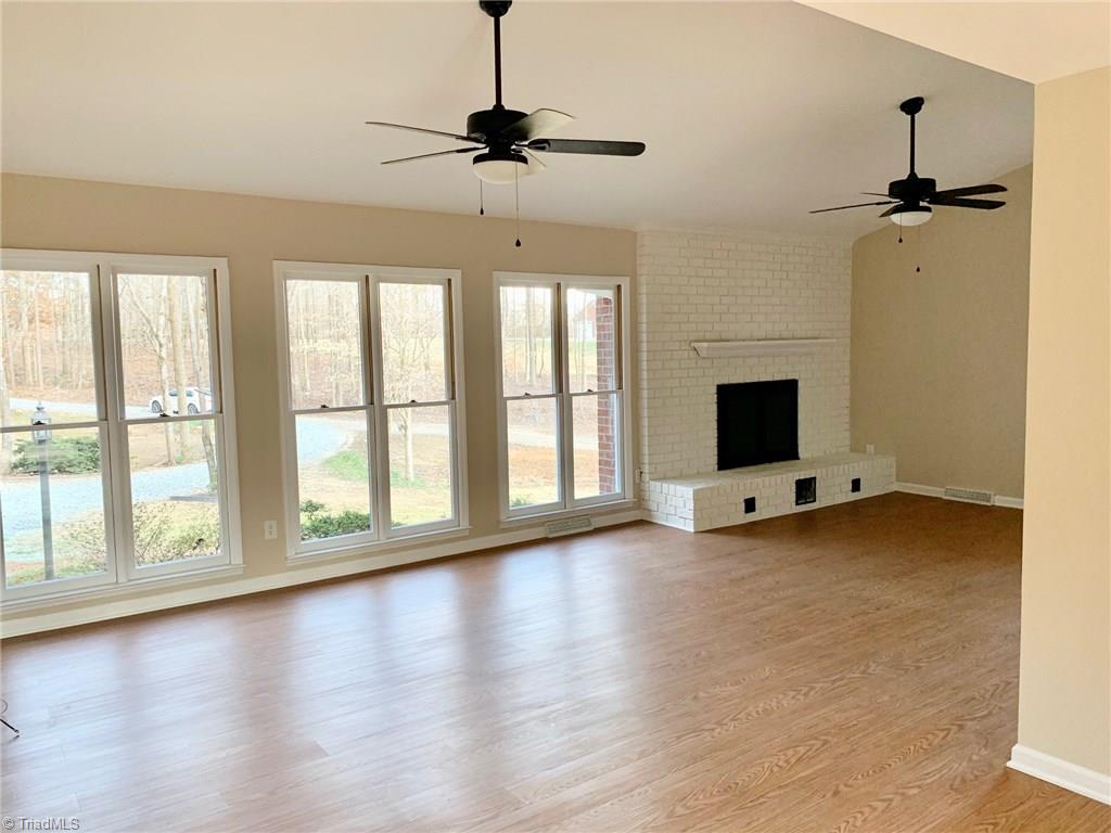 2029 Rowe Road Lexington, NC 27295 - Photo 10 of 30 Gallery Image 10