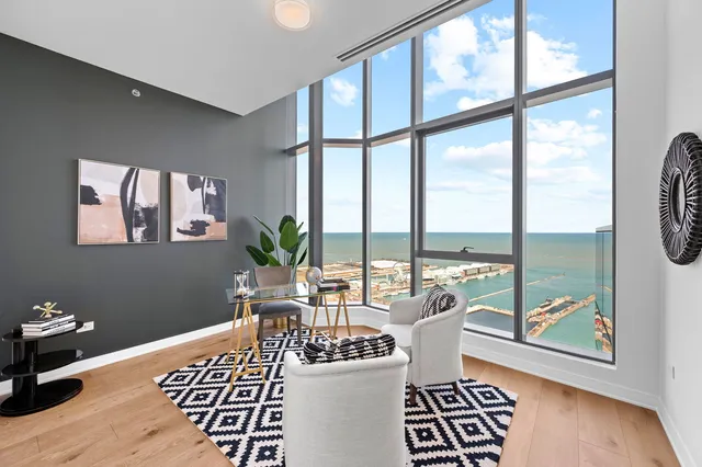 $4,195,000 | 211 North Harbor Drive, Unit 4602, Chicago, IL 60601