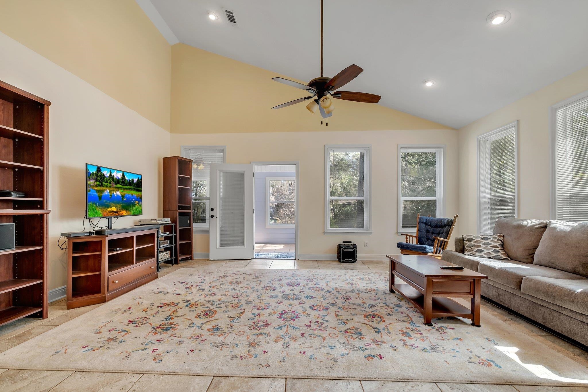 2977 Parramore Shores Road Tallahassee, FL 32310 - Photo 10 of 38