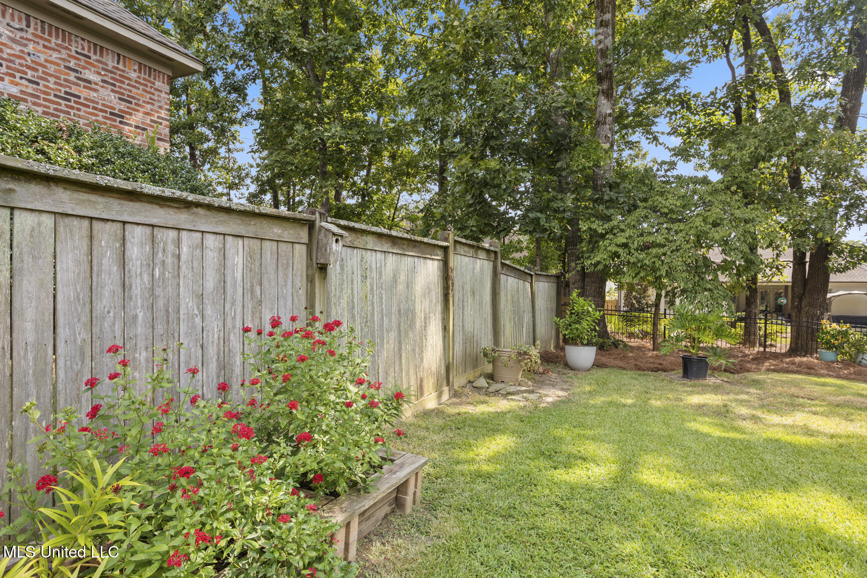 111 Camden Ridge Madison, MS 39110 - Photo 45 of 45 Fully Fenced!