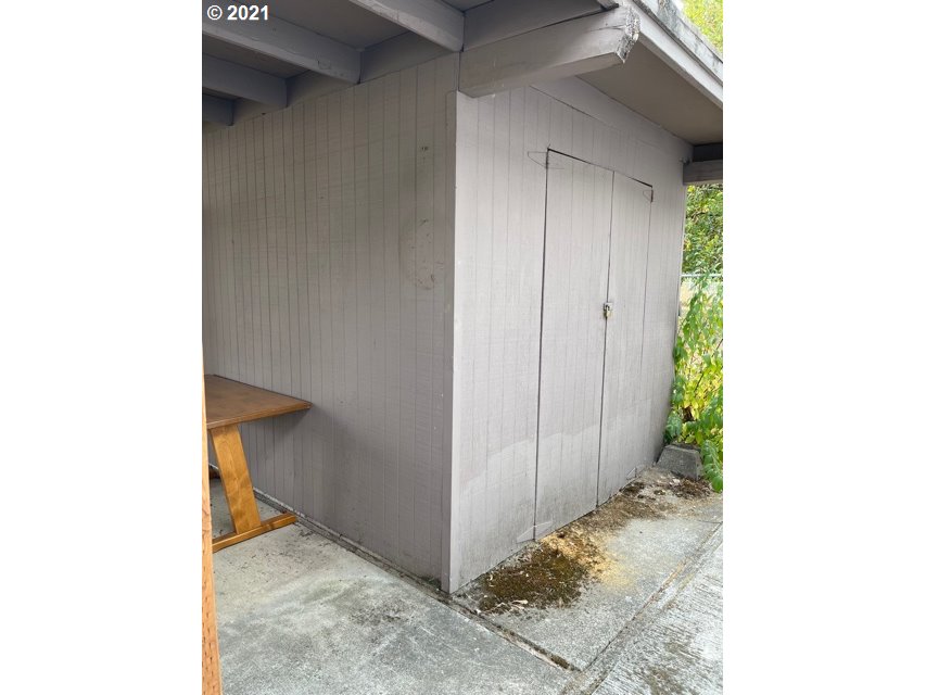 2150 Laura Street, Unit 117 Springfield, OR 97477 - Photo 14 of 17