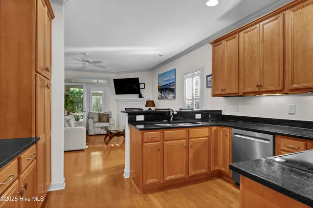 $400,000 | 710 Aquarius Drive, Wilmington, NC 28411