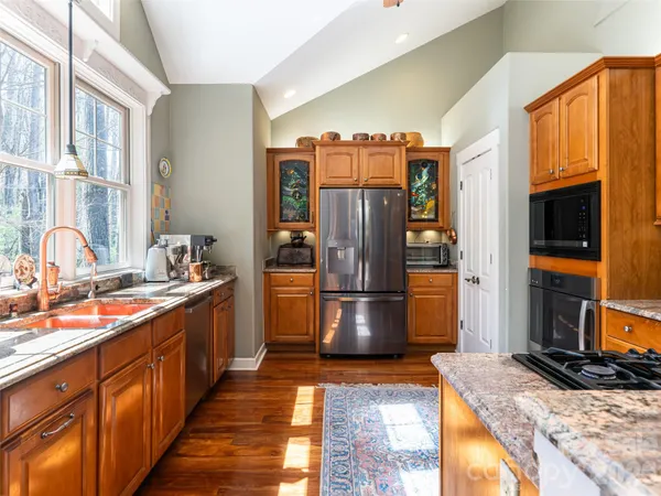 $775,000 | 39 Oak Hollow Drive, Unit 23, Asheville, NC 28805