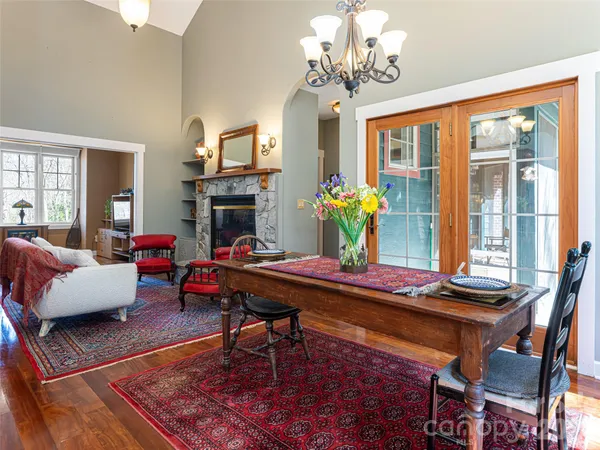 $775,000 | 39 Oak Hollow Drive, Unit 23, Asheville, NC 28805