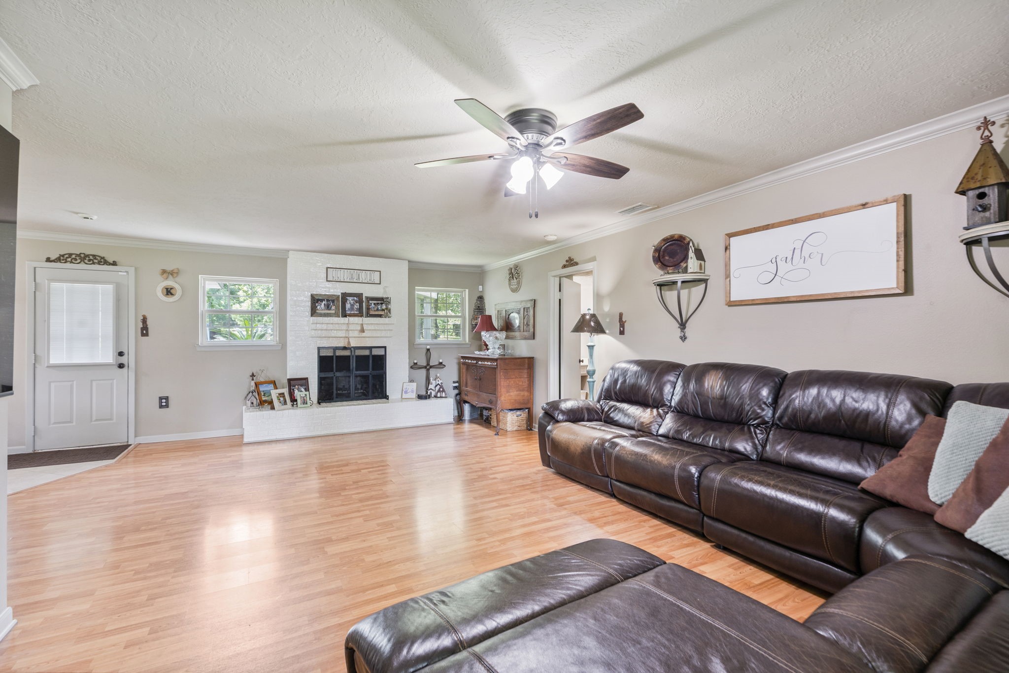 11291 Darby Loop Conroe, TX 77385 - Photo 16 of 50 Gallery Image 16