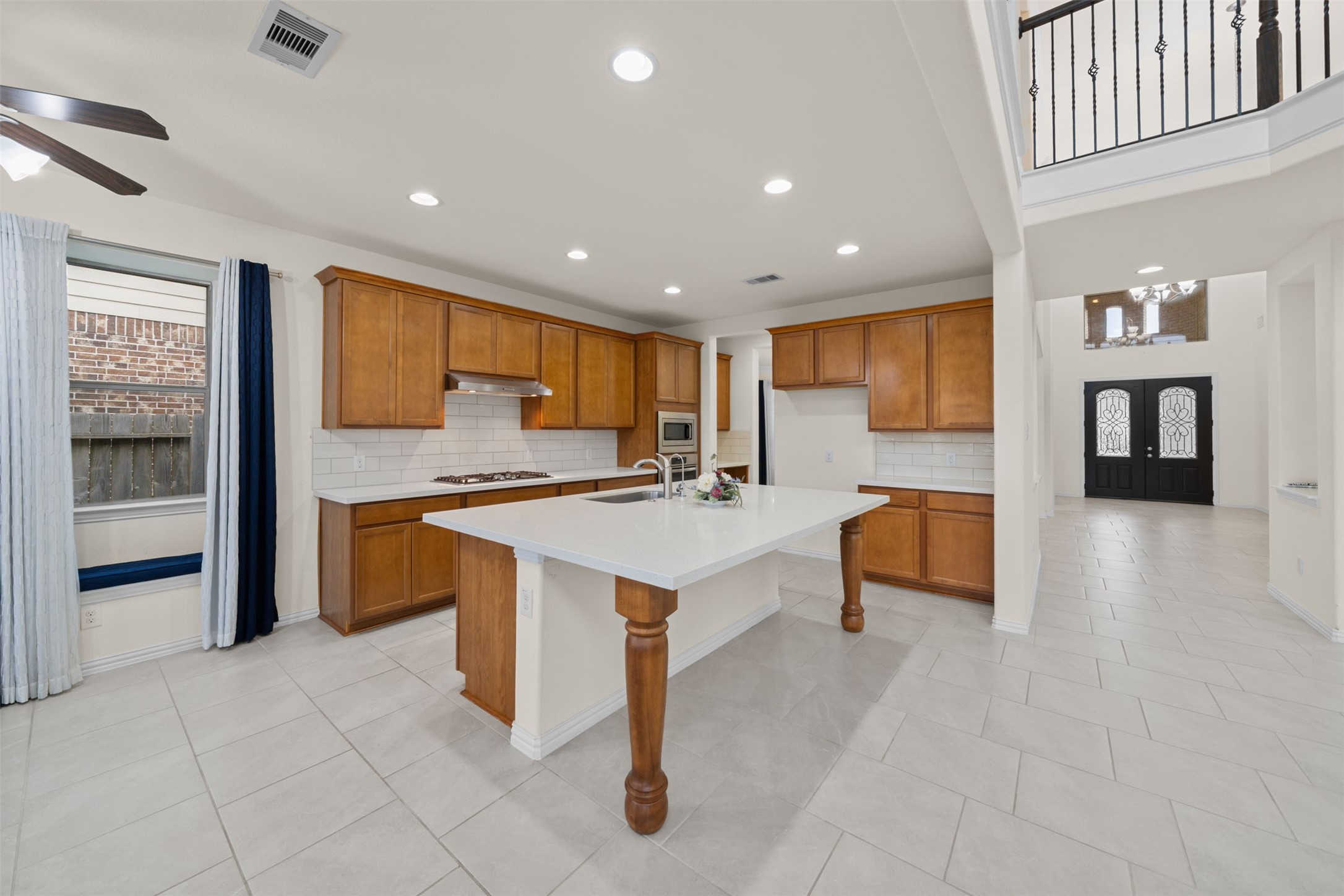 10419 Silver Shield Way Tomball, TX 77375 - Photo 11 of 50