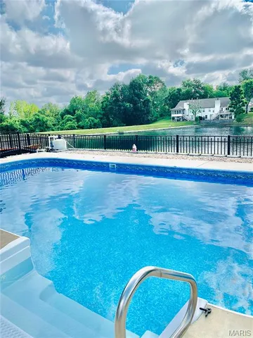 $462,000 | 106 Tina Drive, Washington, MO 63090