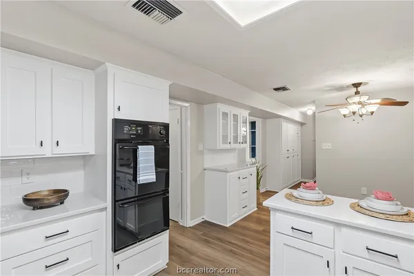 $629,900 | 2801 Briar Grove Circle, Bryan, TX 77802