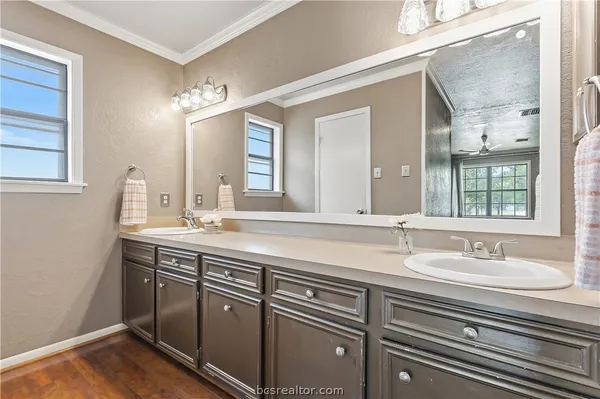 $629,900 | 2801 Briar Grove Circle, Bryan, TX 77802