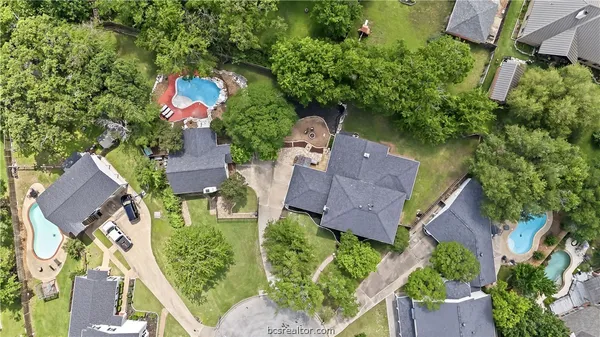 $629,900 | 2801 Briar Grove Circle, Bryan, TX 77802