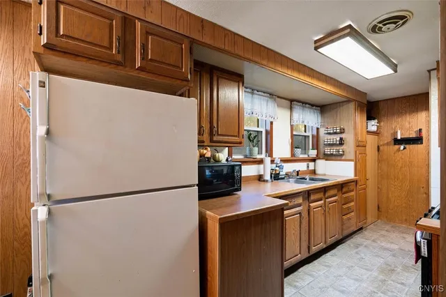 $114,900 | 808 Calvert Street, Rome, NY 13440