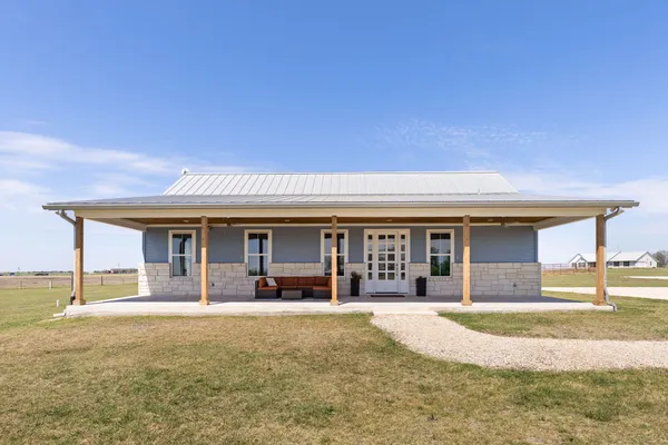 $699,950 | 22001 Farm To Market Road 971, Granger, TX 76530